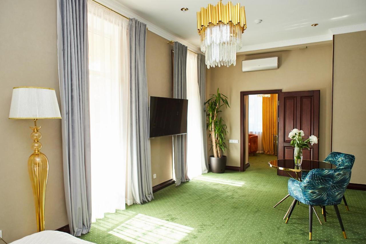 Arcadia Plaza Hotel Odesa Exterior foto