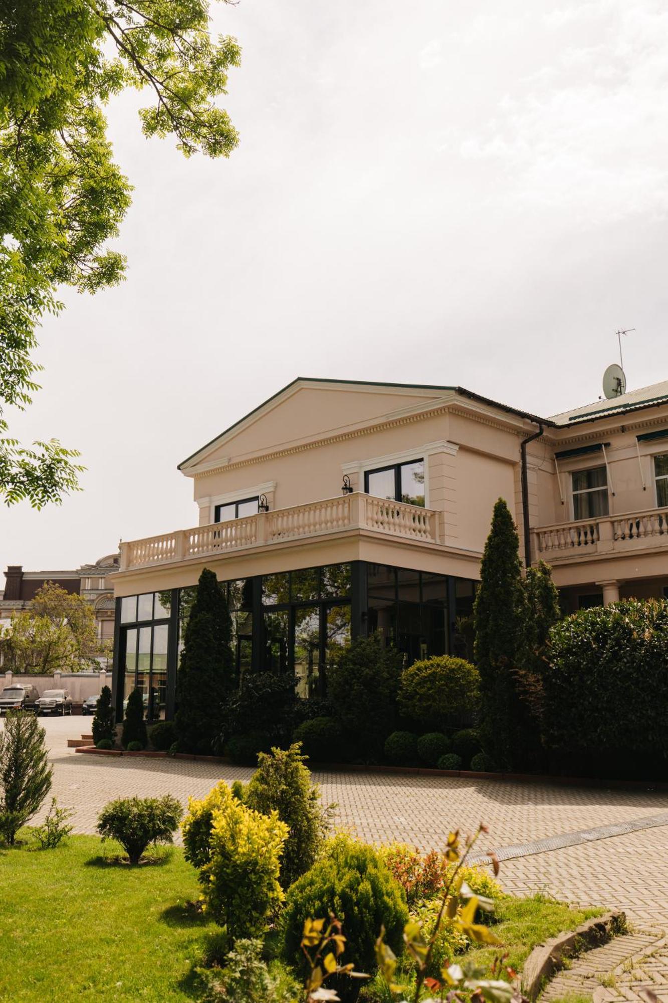 Arcadia Plaza Hotel Odesa Exterior foto